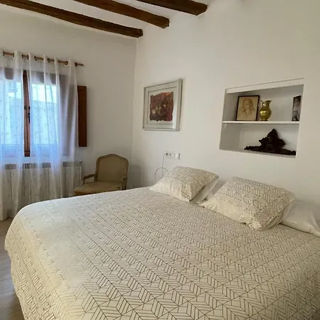 Castillo De De Luis Zueco Hotel *