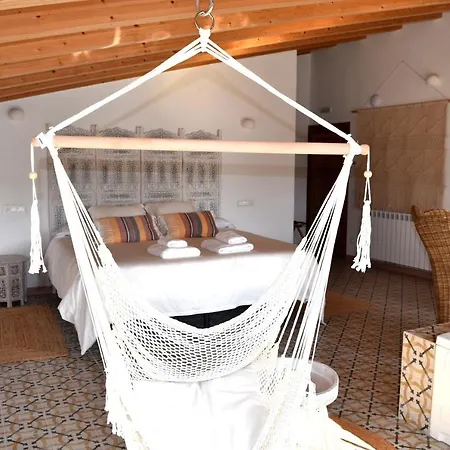 Castillo De De Luis Zueco