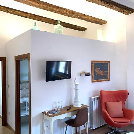 Castillo De De Luis Zueco Hotel *