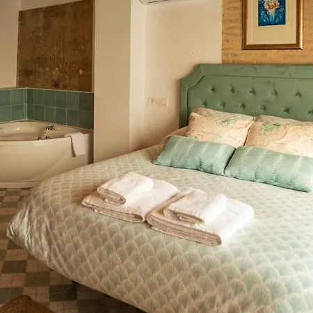 Castillo De De Luis Zueco *