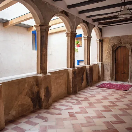 Castillo De De Luis Zueco Hotel