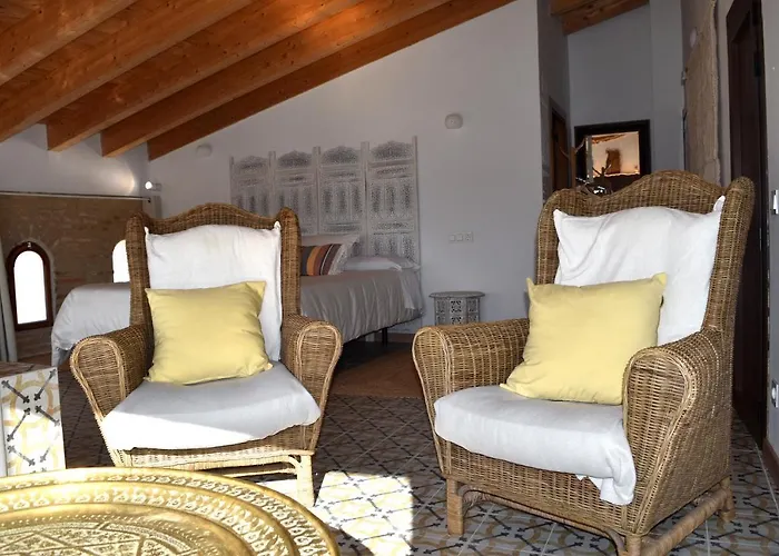 Castillo De De Luis Zueco Bulbuente