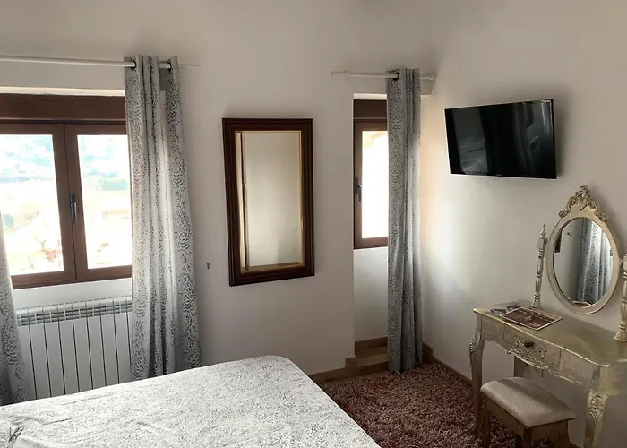 Castillo De De Luis Zueco