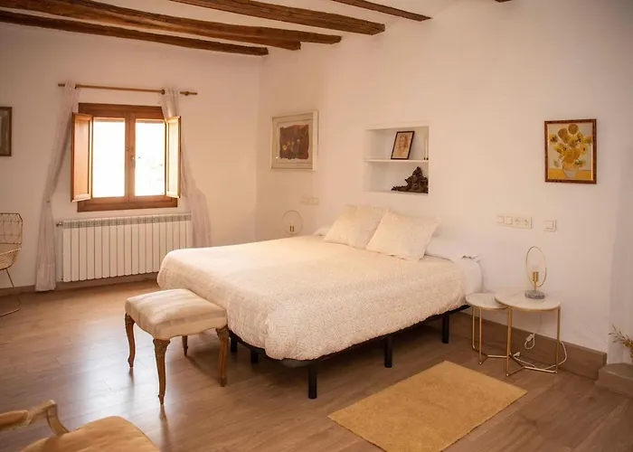 Castillo De De Luis Zueco