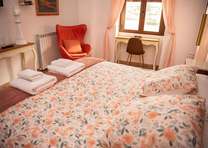 Castillo De De Luis Zueco Hotel