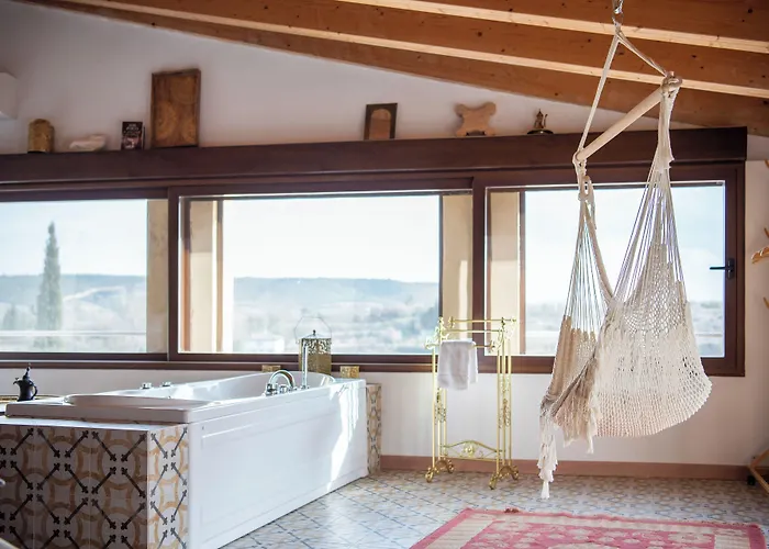 Castillo De De Luis Zueco * Bulbuente